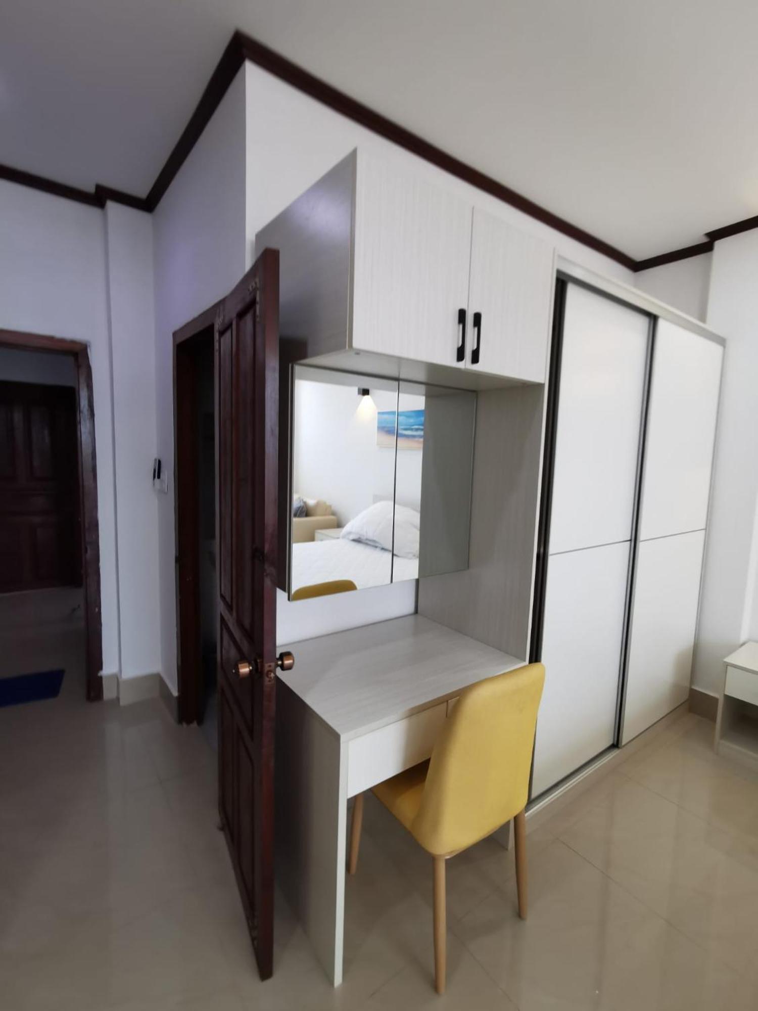 Artist Golden Loft Paris - Vientiane Homestay Duplex Triplex Luaran gambar